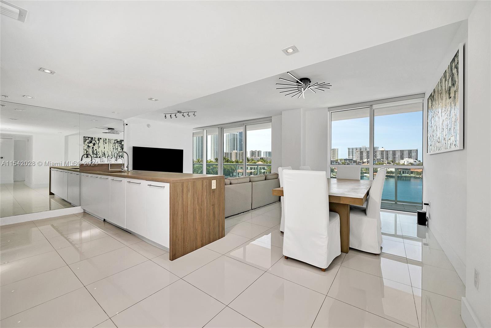 400 Sunny Isles Blvd #417